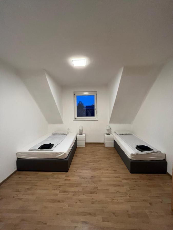Huge Bbq Garden 2, Spacious Flat, Ac, Free Parking 2 Ljubljana Buitenkant foto